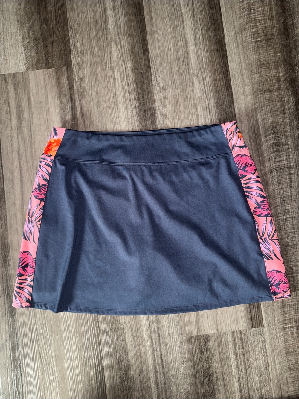 Tommy Bahama Golf Tennis Skort Skirt large Dark Sky Foggy Blue Indigo floral